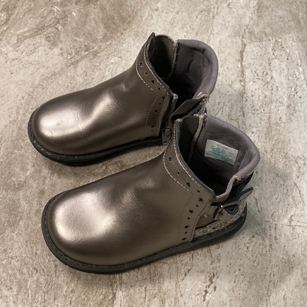 Striride boots for toddlers